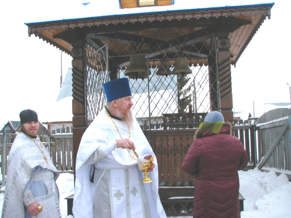 21 ноября 2016 г  в с.Пихтовка, в храме Архангела Михаила состоялось праздничное Богослужение в честь Собора Архистратига Михаила и всех небесных сил бесплотных.