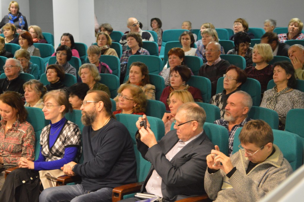 ПОЭТ… МУЗЫКАНТ… СВЯЩЕННИК…